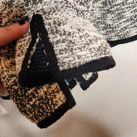 Anthropologie Cartonnier tweed blazer. - Picture 14 of 17